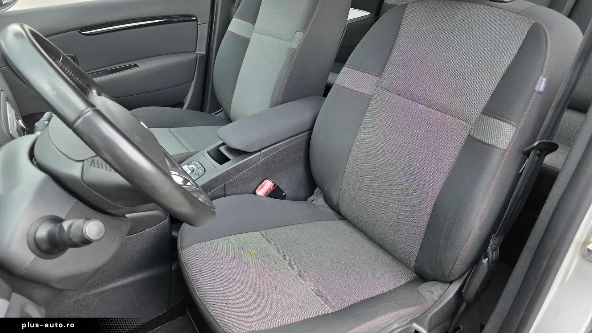 Renault Grad Scenic Automat 7 Locuri 1.5 Dci
