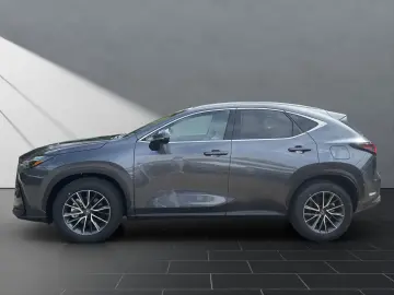 Lexus NX 350h Business Line