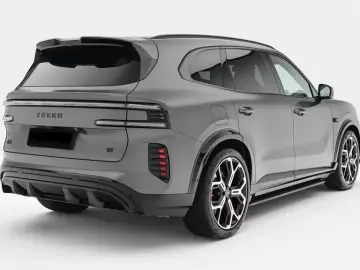 ZEEKR 8X DAWN AWD - PHEV