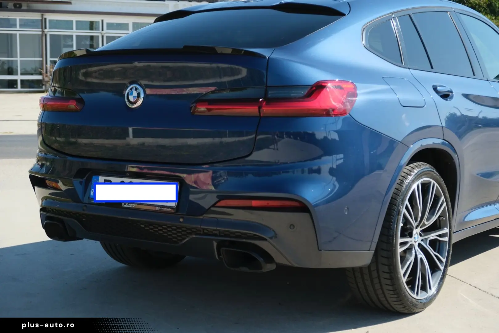 BMW X4 M40