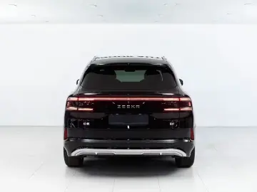 ZEEKR 8X Max - AWD - PHEV