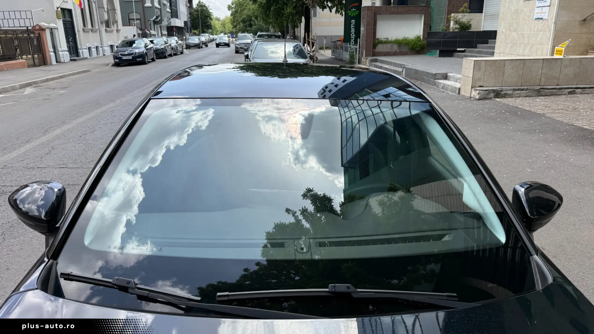 Peugeot e-208 Active electric 100%  automat  136 CP