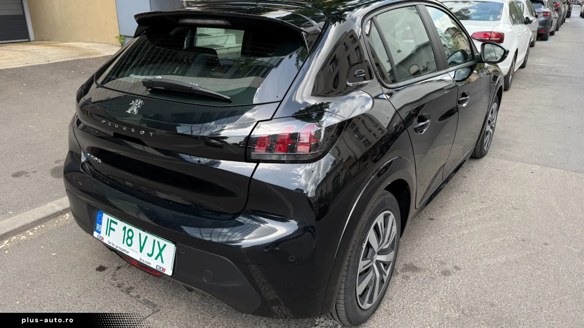 Peugeot e-208 Active electric 100%  automat  136 CP