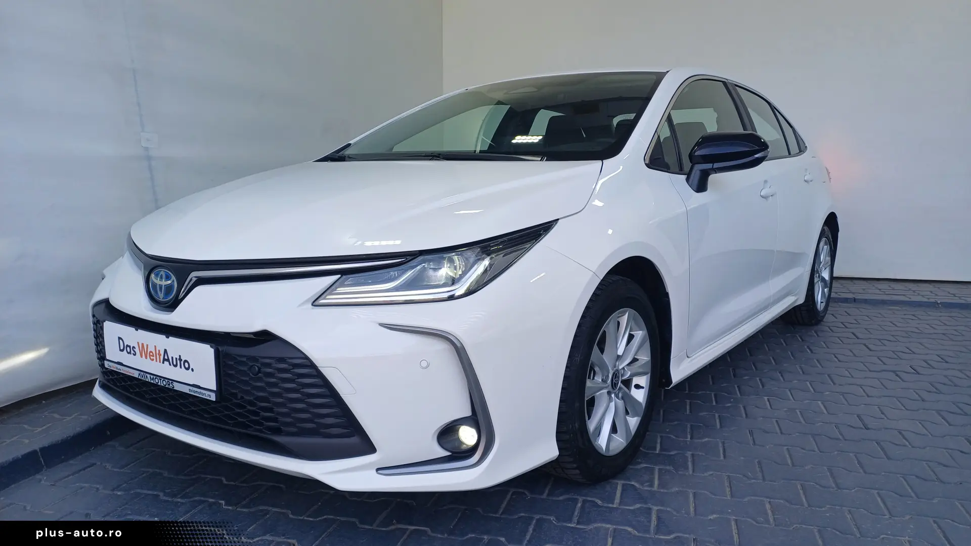 Toyota Corolla 1 8 Hybrid Active Drive