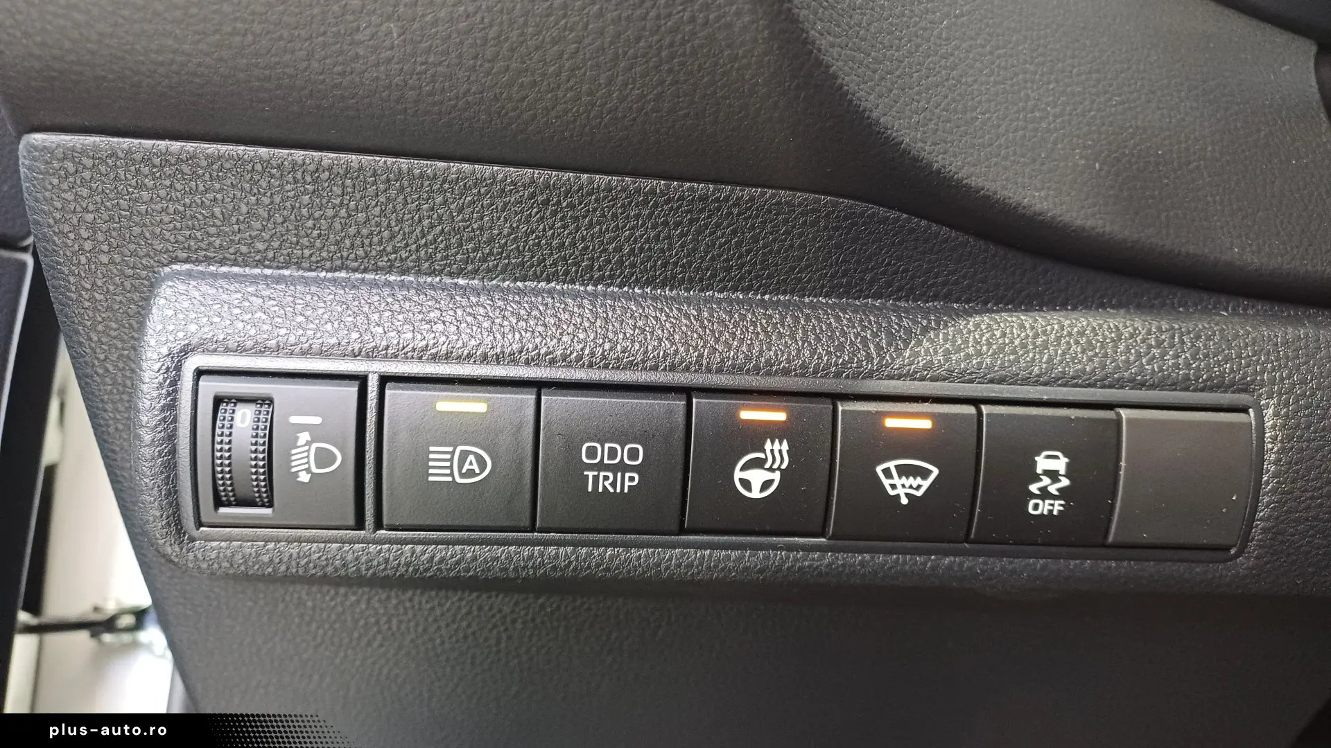 Toyota Corolla 1 8 Hybrid Active Drive