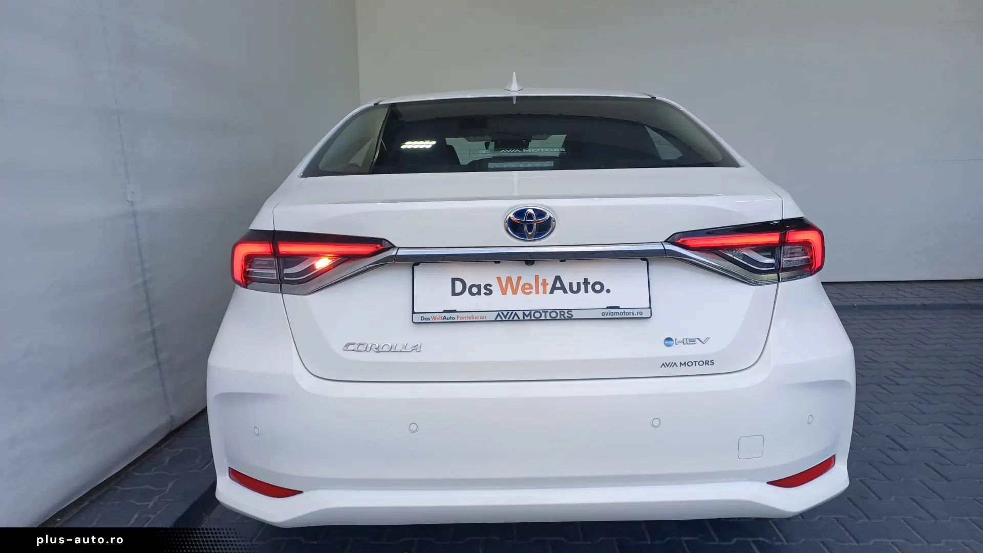 Toyota Corolla 1 8 Hybrid Active Drive