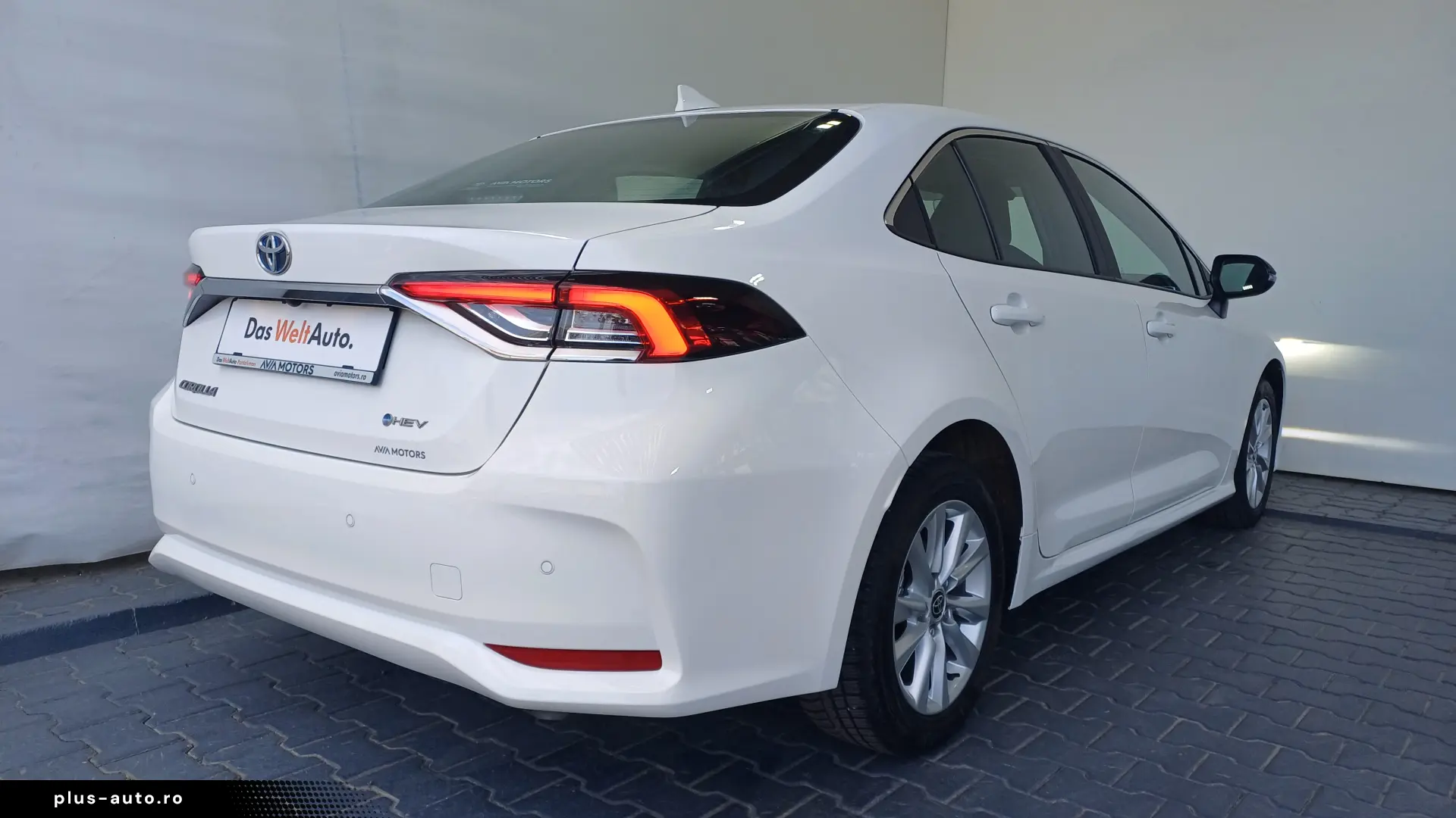 Toyota Corolla 1 8 Hybrid Active Drive