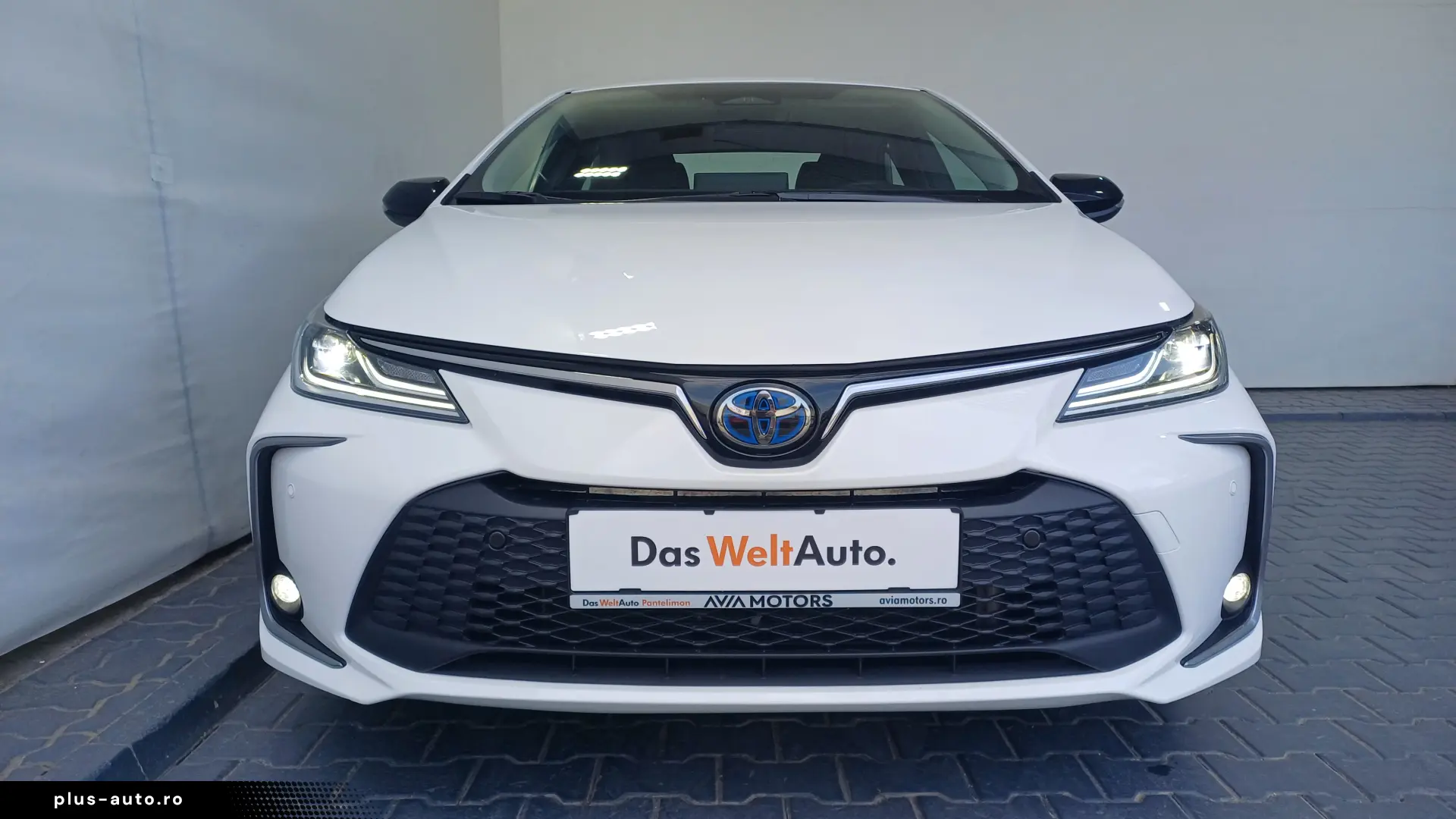 Toyota Corolla 1 8 Hybrid Active Drive