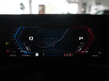 BMW M2 G87   460 CP
