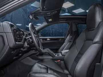 Porsche Cayenne E-Hybrid Coupe BLACK EDITION - SportDesign