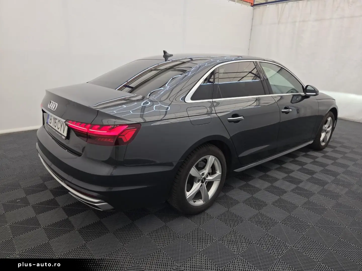 Audi A4 Advanced 35 TFSI mild-Hybrid S-tronic