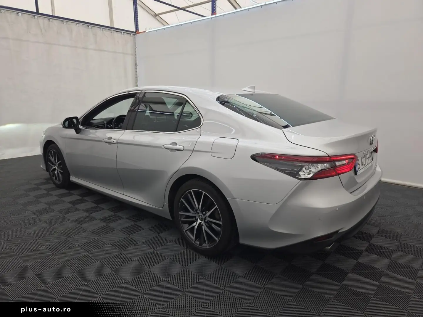 Toyota Camry 2.5 Hybrid Dynamic E-CVT