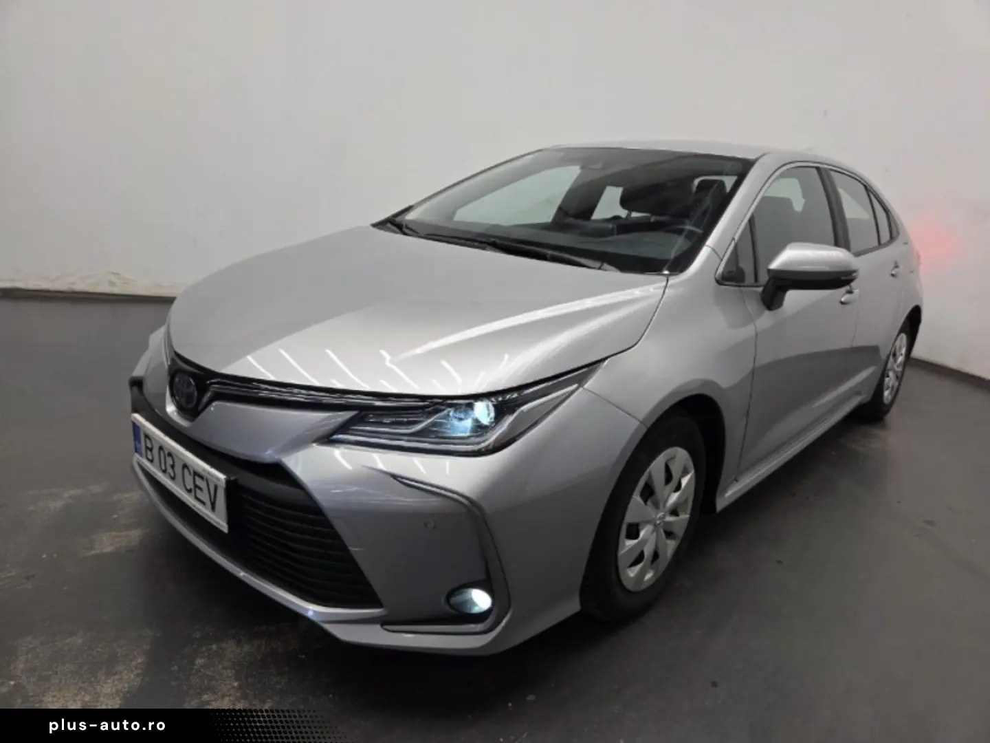 Toyota Corolla 1.8 Hybrid Business HSD E-CVT