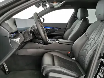 BMW 520d xDrive HUD H&K 360 ACC