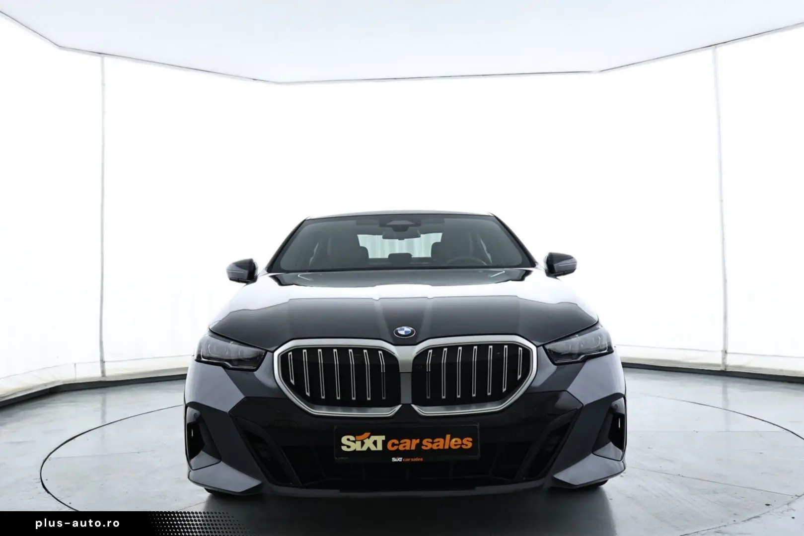 BMW 520d xDrive M Sport  HUD 360  ACC H&K