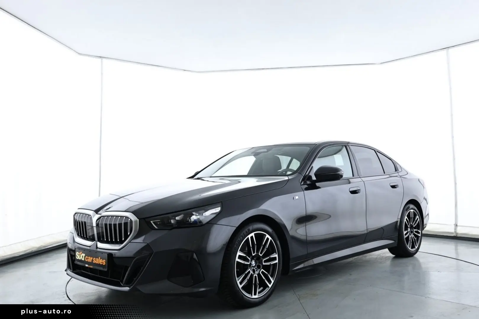 BMW 520d xDrive M Sport  HUD 360  ACC H&K