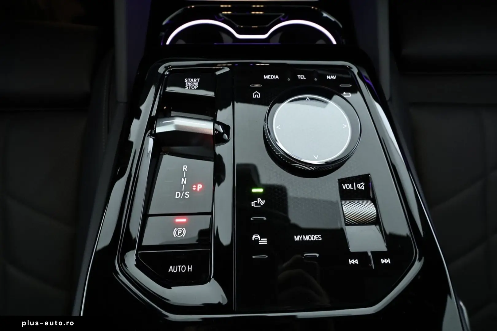 BMW 520d xDrive M Sport  HUD 360  ACC H&K
