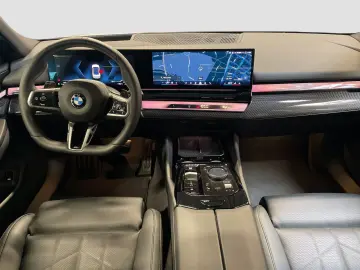 BMW 520d xDrive Limousine