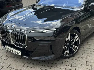 BMW 740d xDrive M Sport