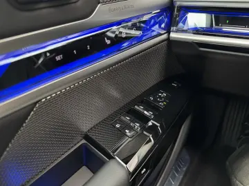 BMW 740d xDrive M Sport