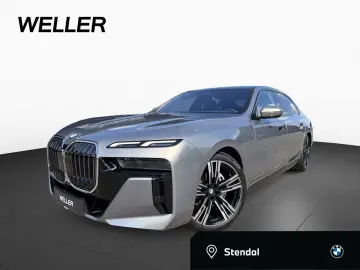 BMW 740d xDr M SPORT SkyLounge StHzg 360  DAPro HUD