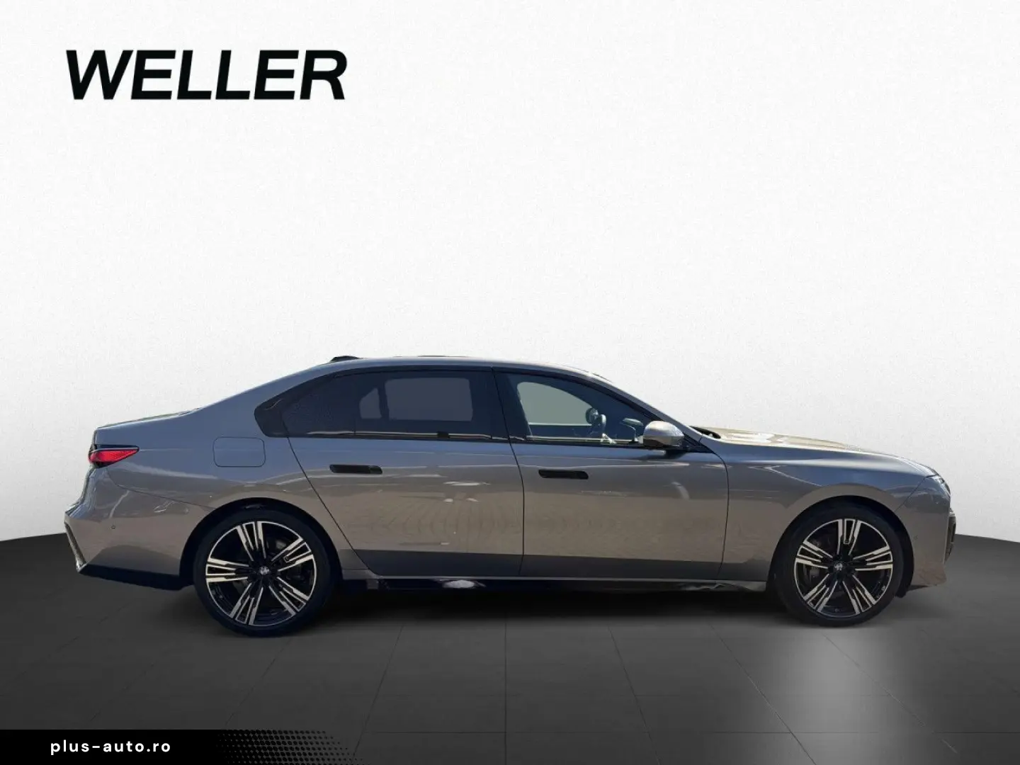 BMW 740d xDrive M SPORT  SkyLounge Webasto 360