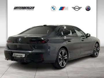 BMW 740d xDrive M Sport Pro Executive