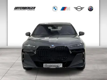 BMW 740d xDrive M Sport Pro Executive