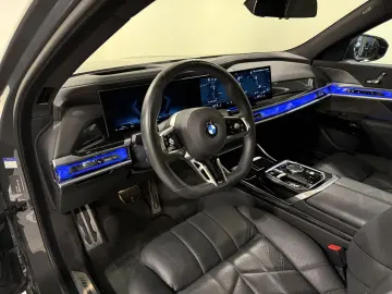 BMW 740d xDrive M Sport Pro Executive