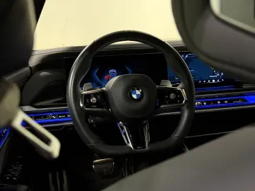 BMW 740d xDrive M Sport Pro Executive