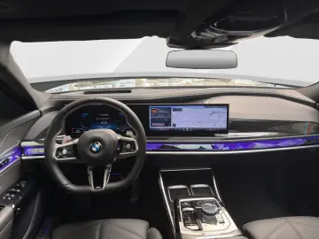 BMW 740d xDrive Limousine M Sport