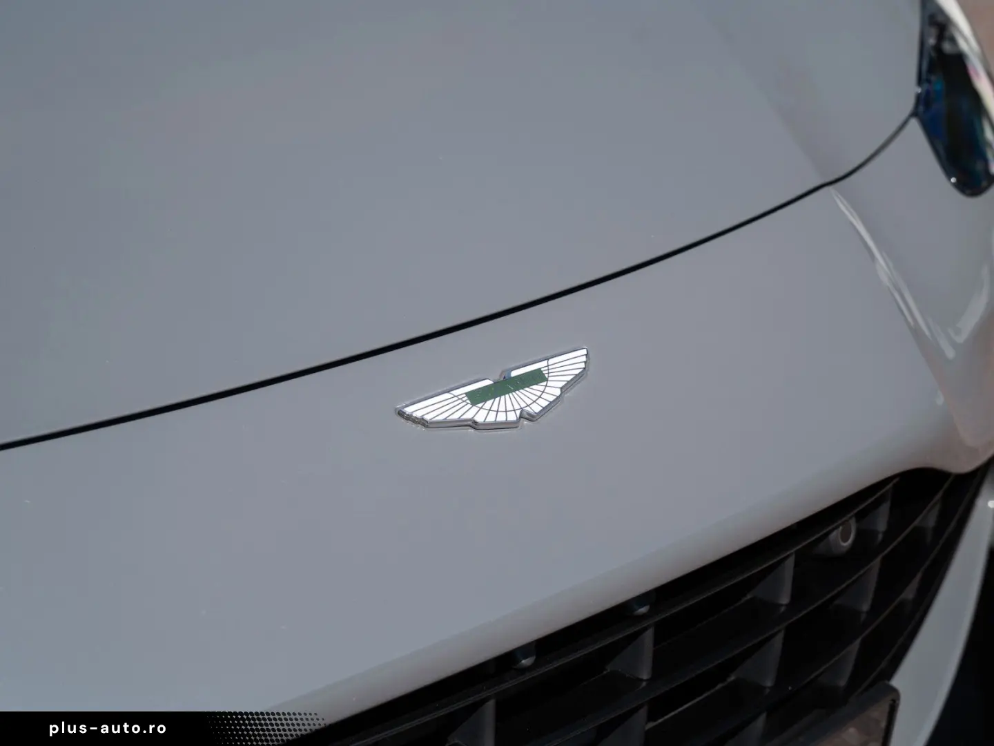 ASTON MARTIN V8 Vantage Coupé   Carbon Interior   Style Pack