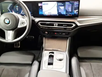 BMW M340i xDrive   374 CP M Sport