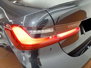 BMW M340i xDrive   374 CP M Sport