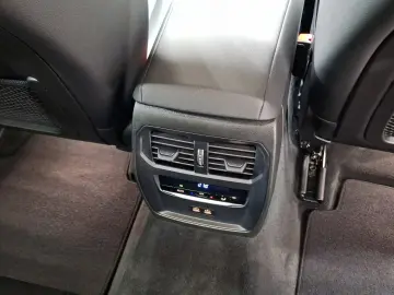 BMW M340i xDrive   374 CP M Sport