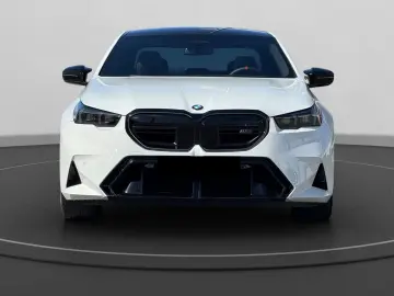 ULTIMATE - BMW M5 G90 xDrive   727 CP
