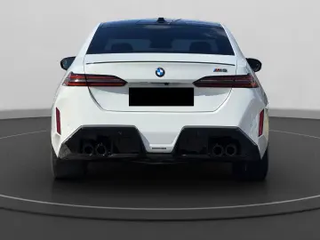 ULTIMATE - BMW M5 G90 xDrive   727 CP