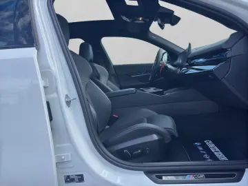 ULTIMATE - BMW M5 G90 xDrive   727 CP