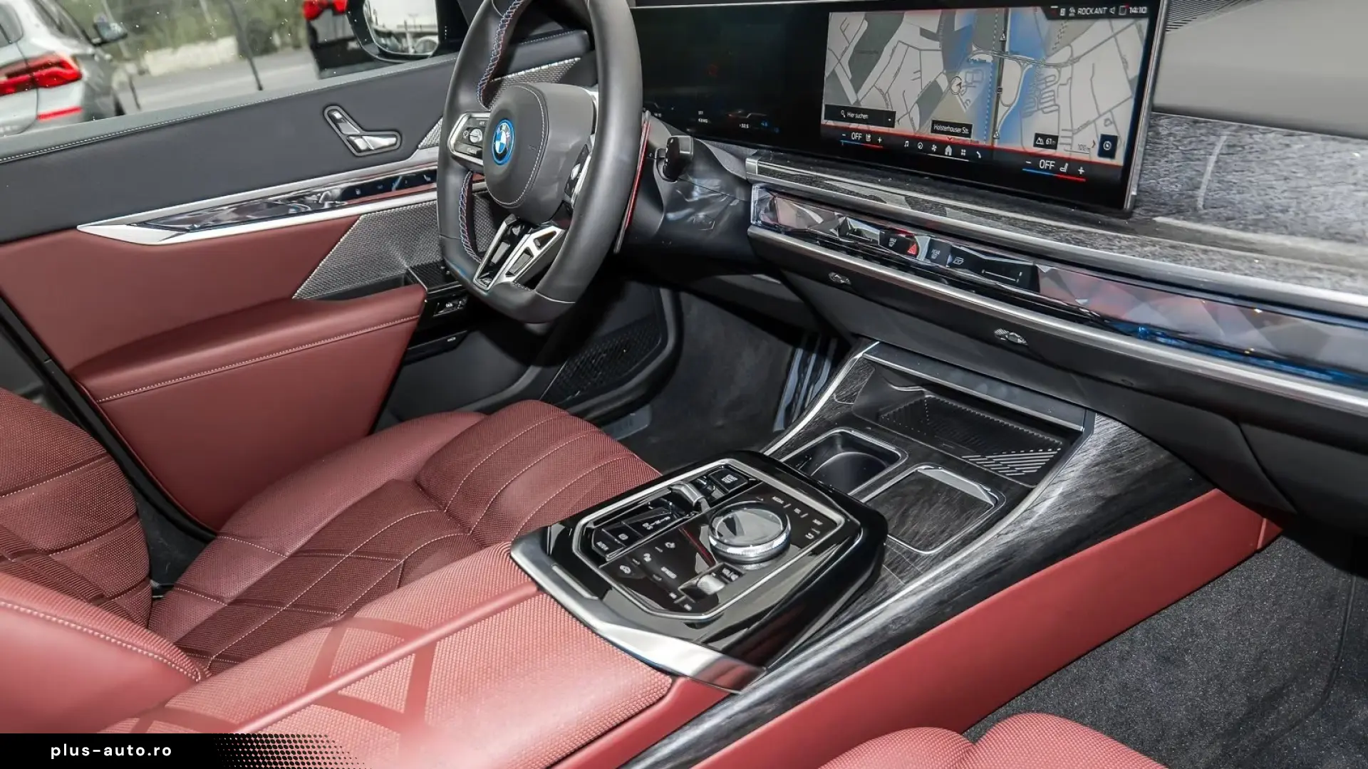 BMW M760e xDrive   Executive Lounge