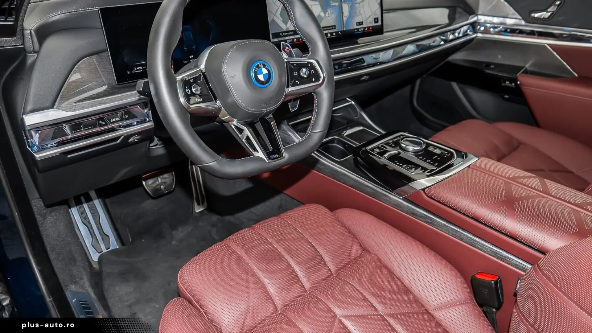 BMW M760e xDrive   Executive Lounge