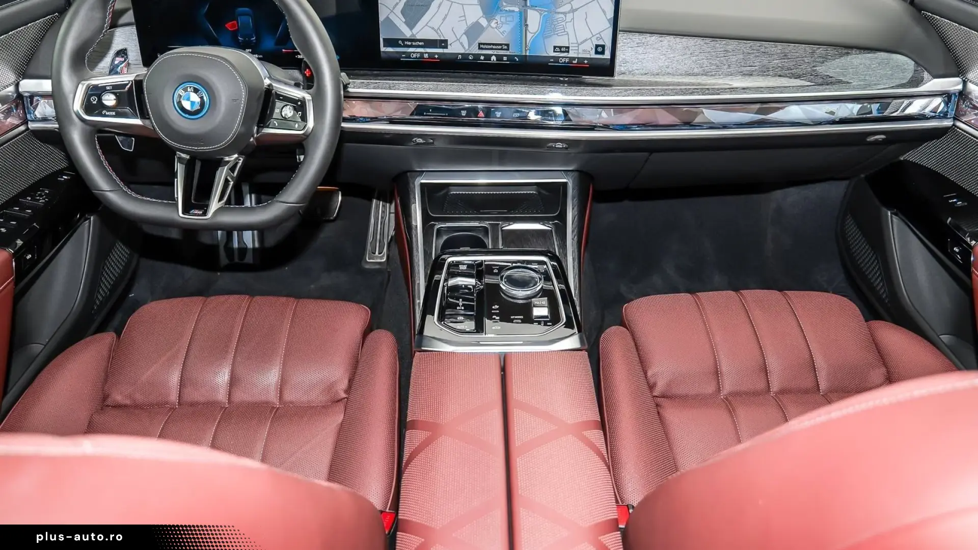 BMW M760e xDrive   Executive Lounge