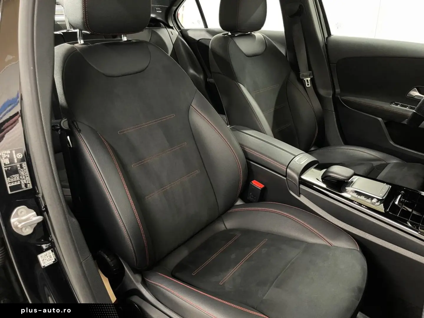 Mercedes-Benz A-220
