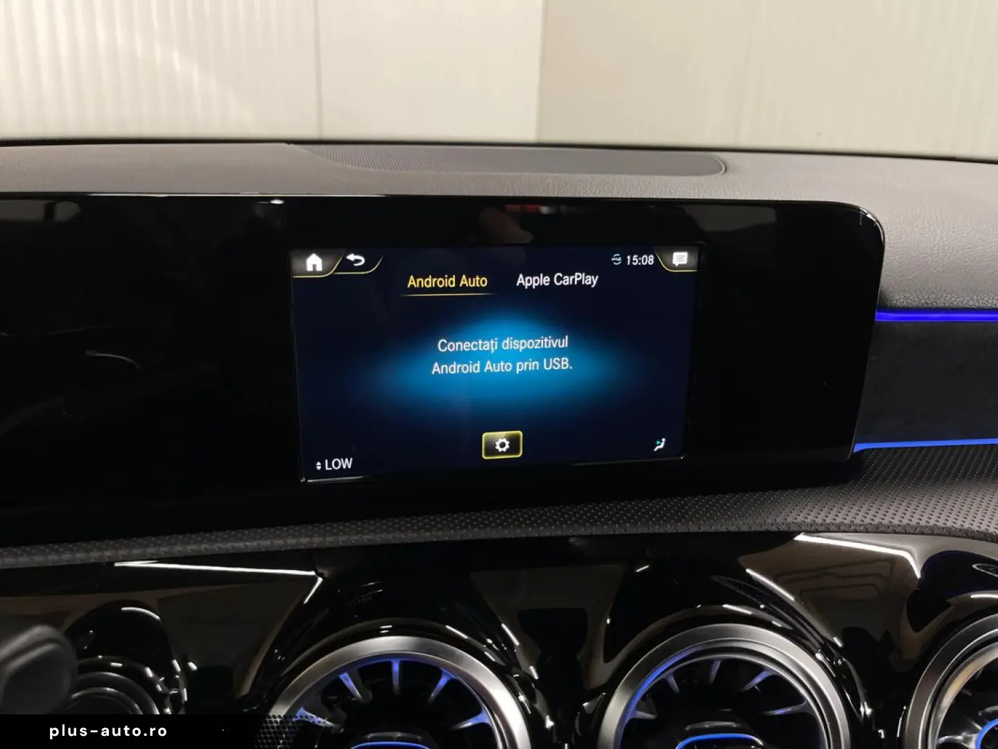 Mercedes-Benz A-220