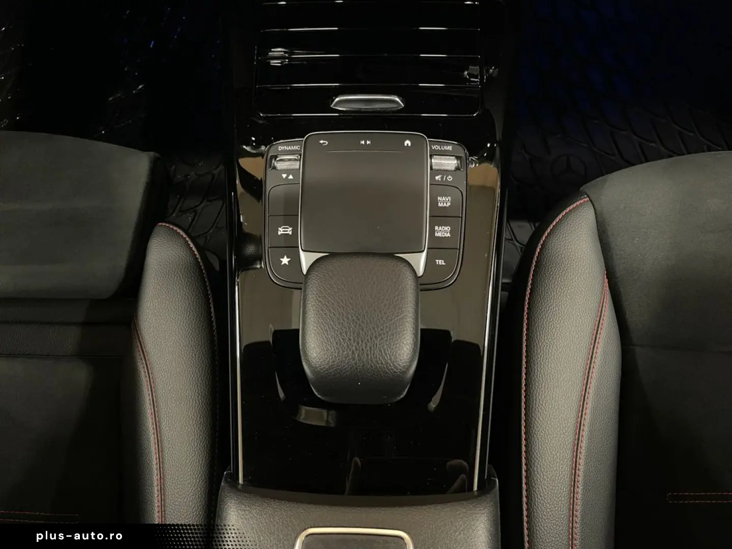 Mercedes-Benz A-220