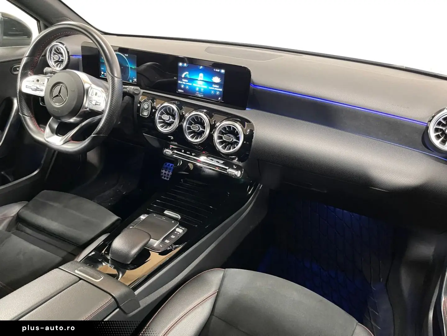 Mercedes-Benz A-220