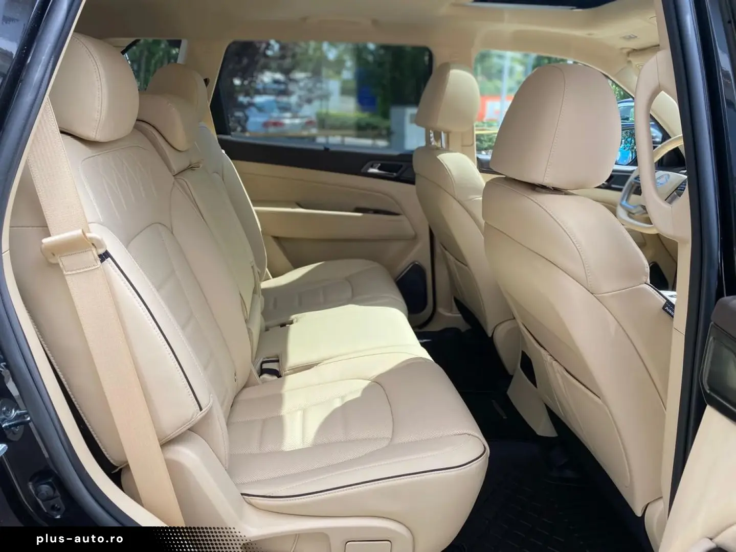 Kg-Mobility Rexton