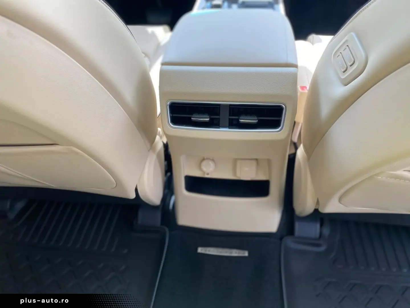 Kg-Mobility Rexton