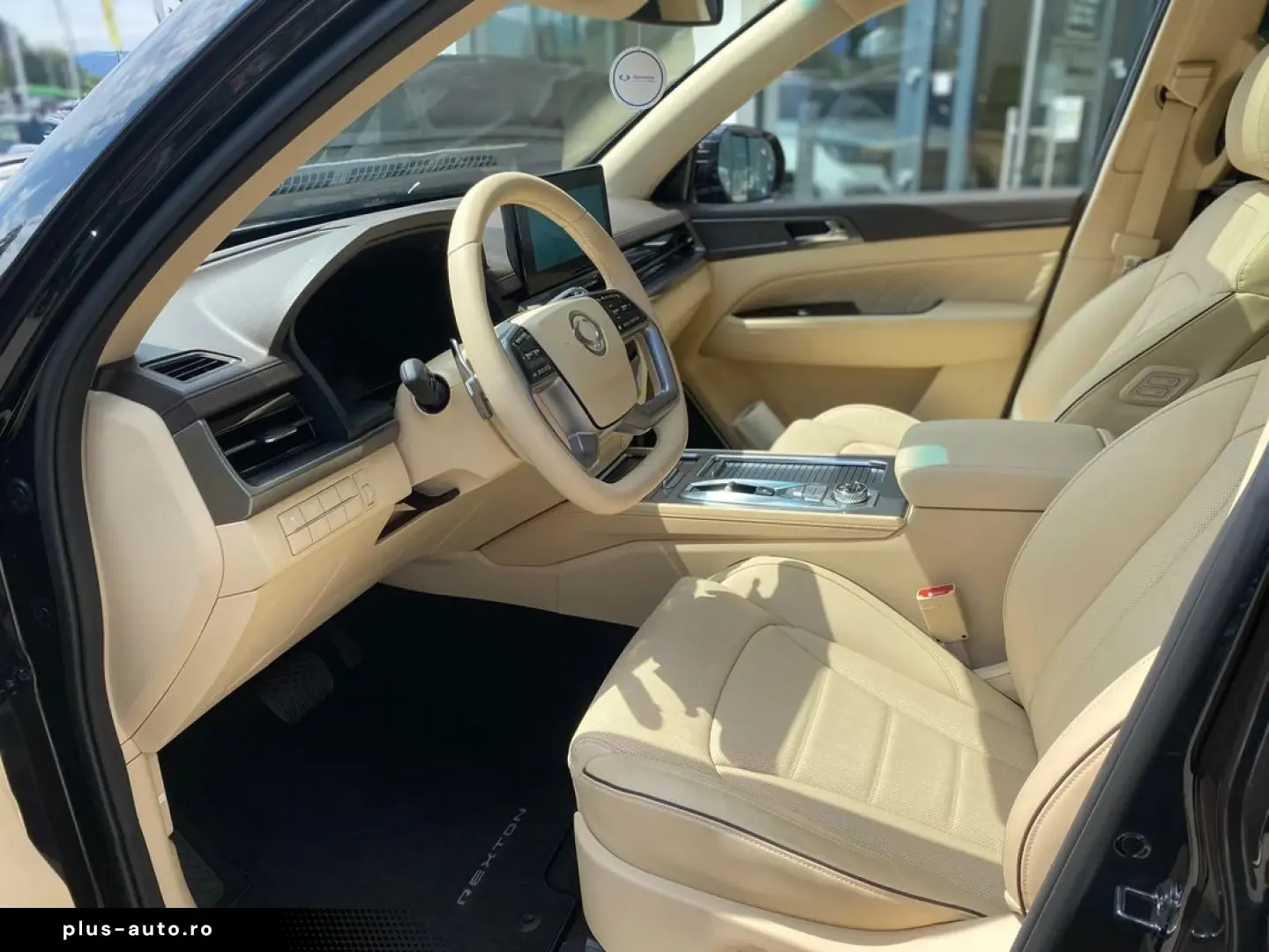 Kg-Mobility Rexton