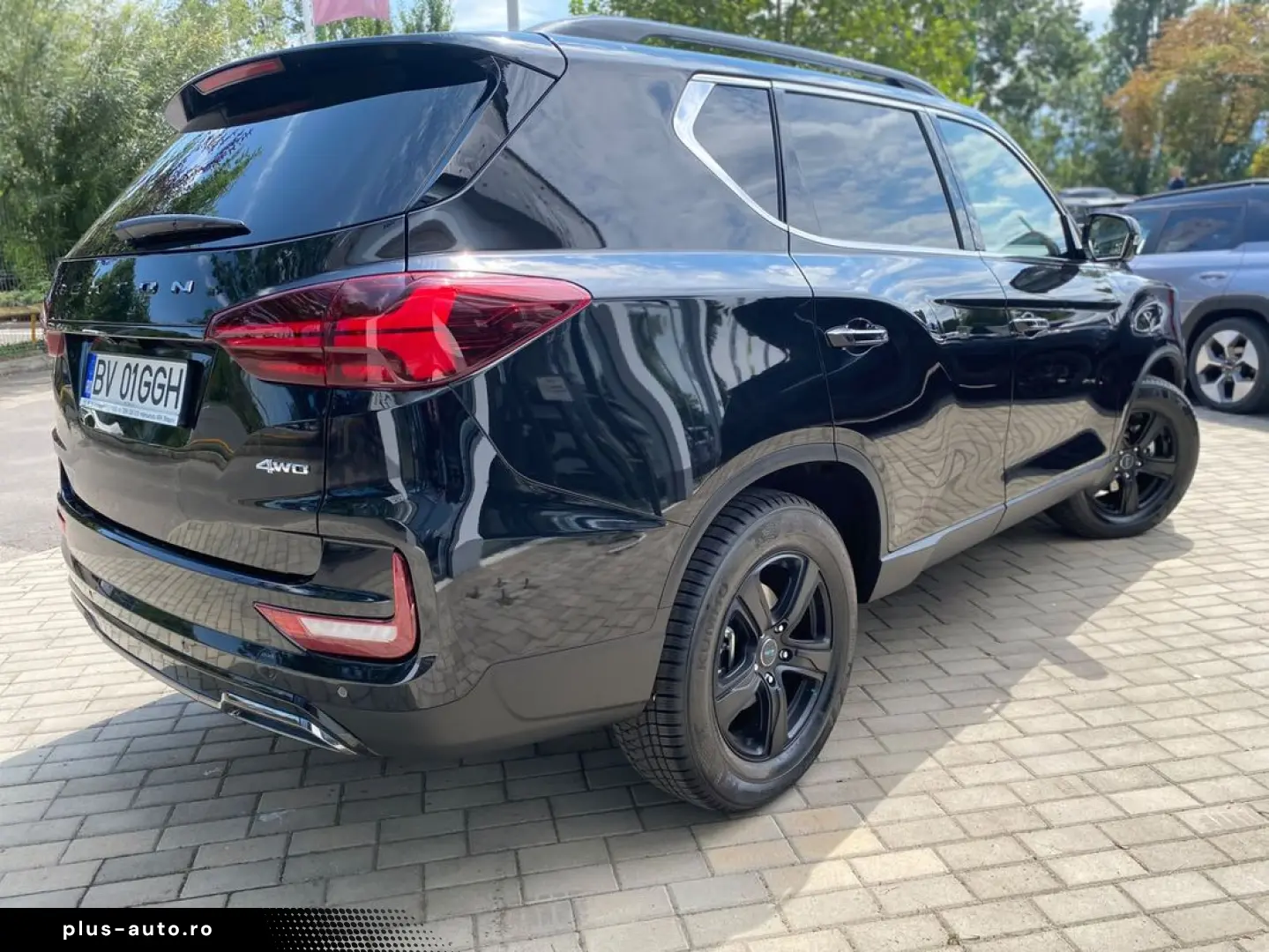 Kg-Mobility Rexton