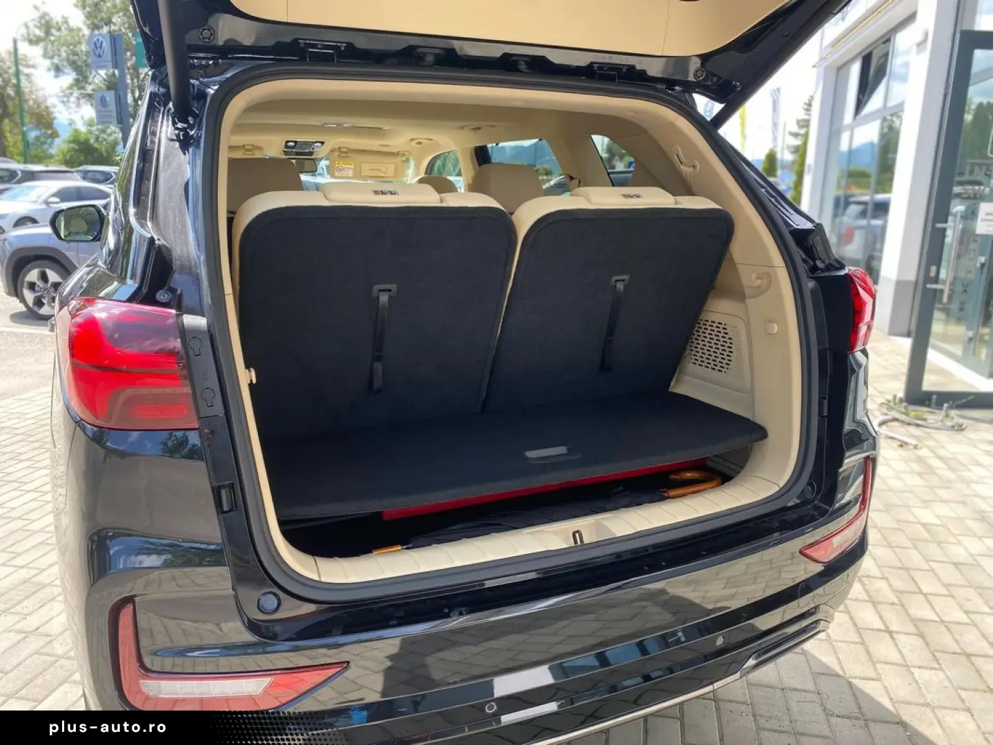Kg-Mobility Rexton